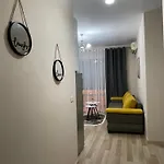 Comfort Center Apartamento Tirana