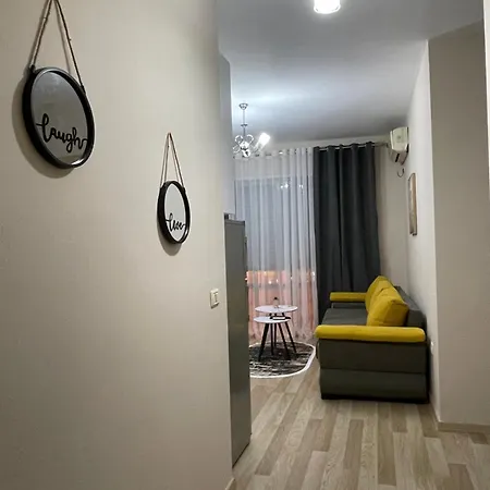 Comfort Center Apartment Tirana
