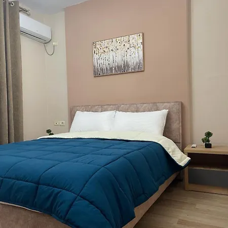 Apartment Comfort Center Tirana